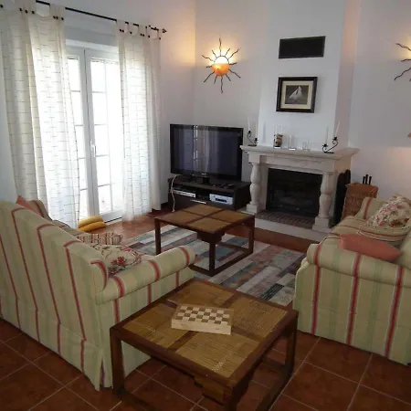 Casa Flores 度假居 *
